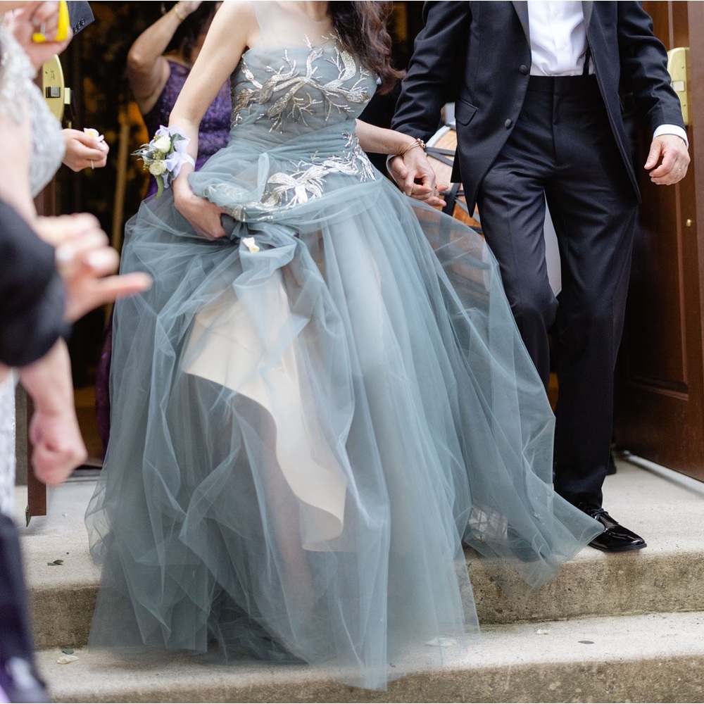 Reem Acra evening gown - Picture 8 of 13